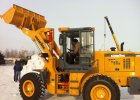 Фронтальный погрузчик CDM833