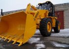 Фронтальный колесный погрузчик 932